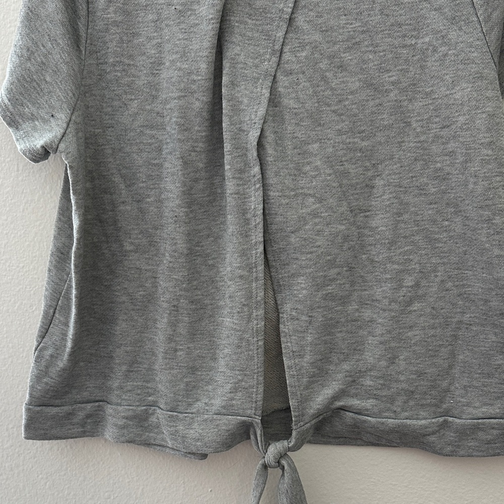 Gray ModCloth Women's Top - Picture 3 of 4